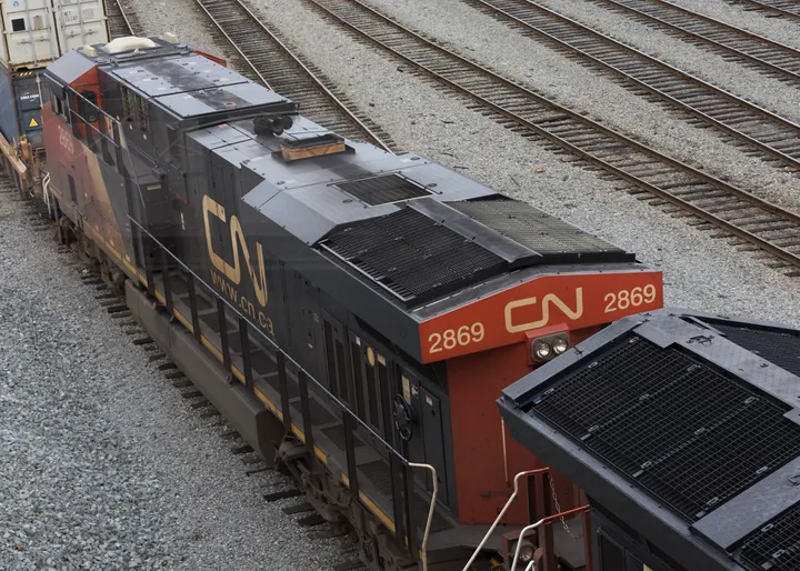 Canadian Government Ends Massive Rail Work Stoppage